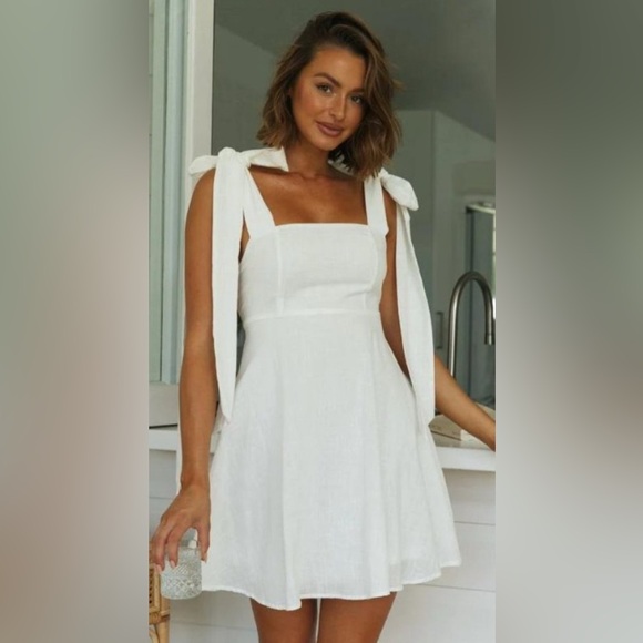 Bikinishe Dresses & Skirts - NWT Bikinishe Square Neck tie Strap Mini Dress